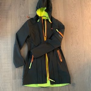 ILSE Jacobsen 3/4 length fleece-lined raincoat. Excellent condition. Size 38/6.